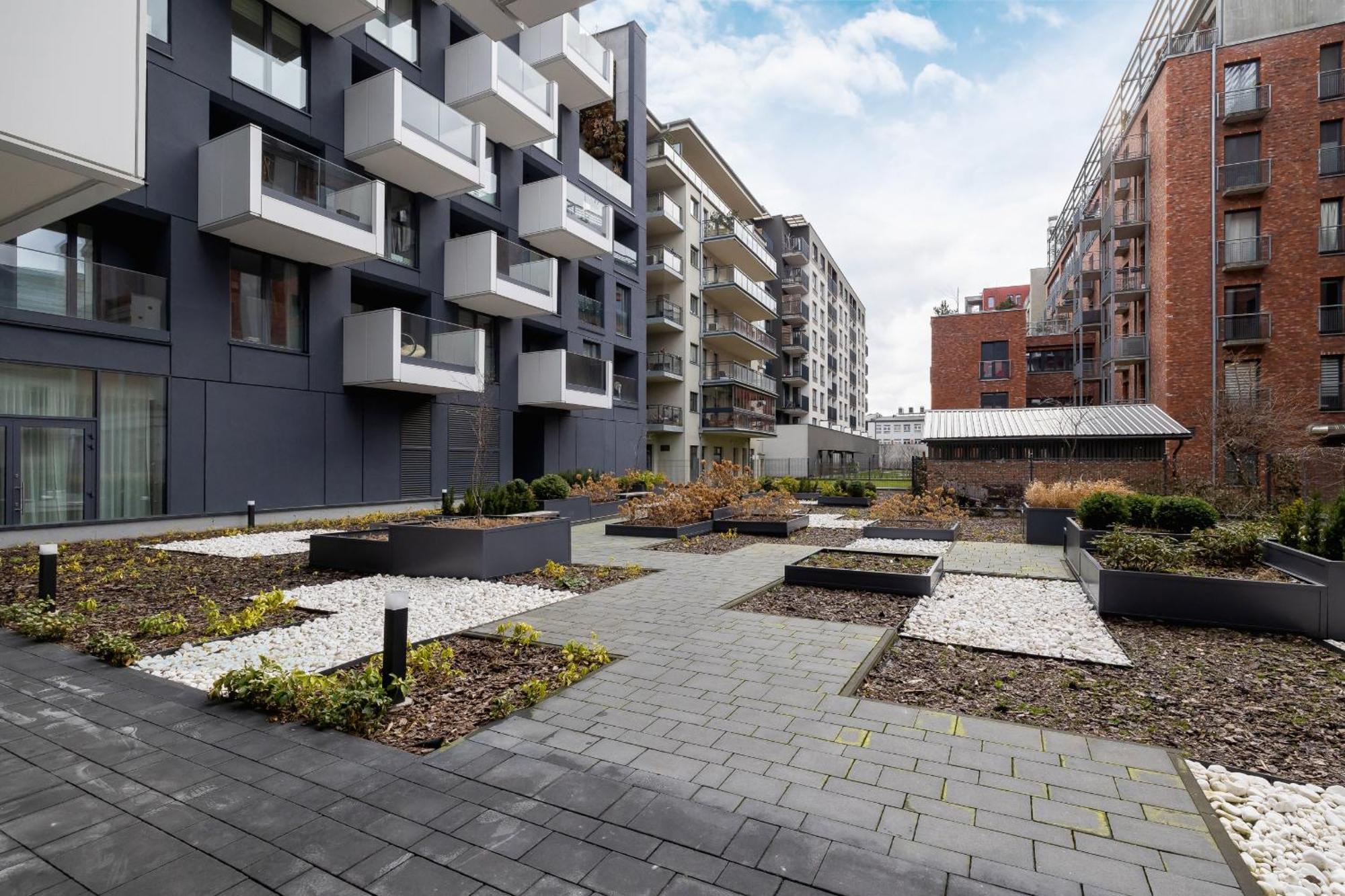 Unique With Balcony & Parking Zablocie Cracow By Renters Prestige Krakau