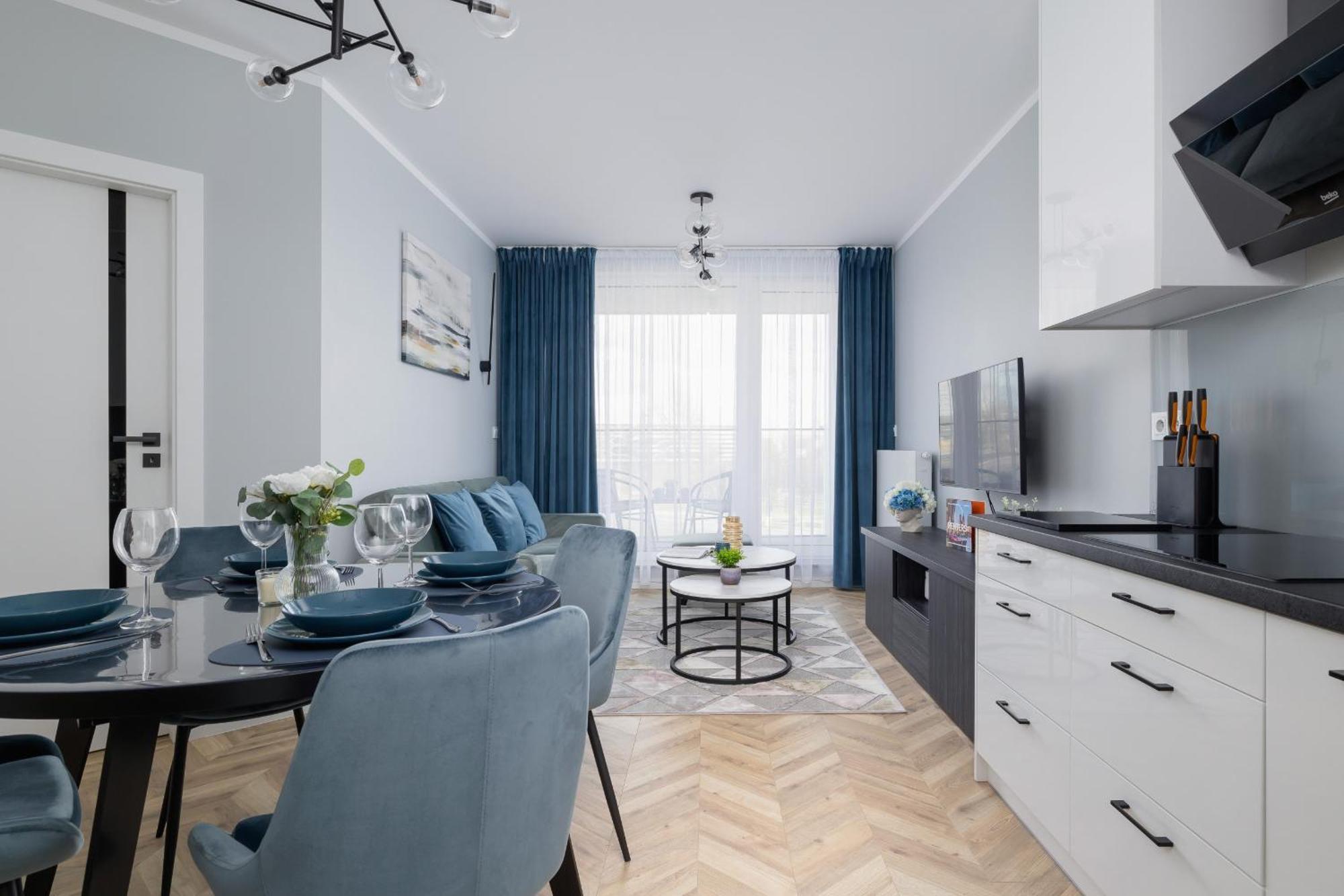 Apartment Unique With Balcony & Parking Zablocie Cracow By Renters Prestige Krakau